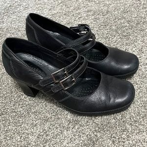 Clarks Artisan Black leather Mary Janes
